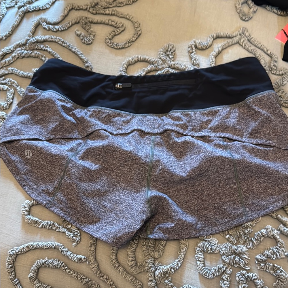 lululemon athletica Women's Gray and Black Shorts
